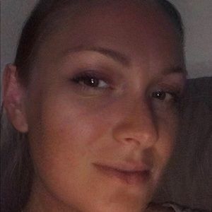 Meet your Posher, Lana